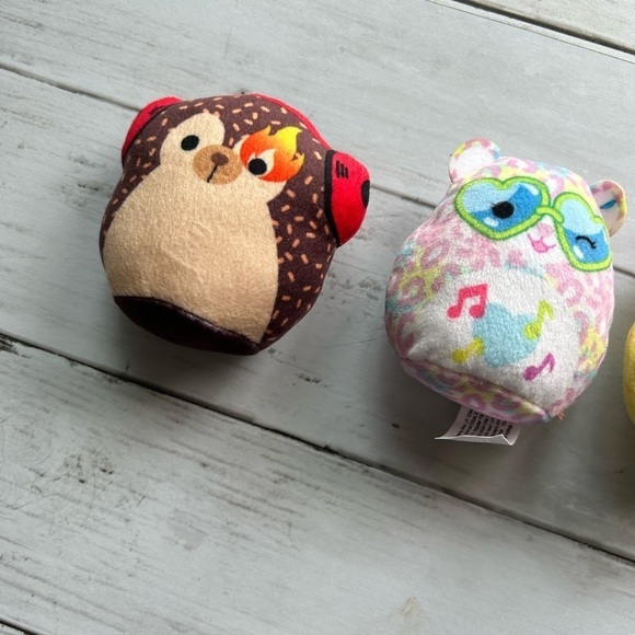 Set of 4 squishmallows - Picture 5 of 12